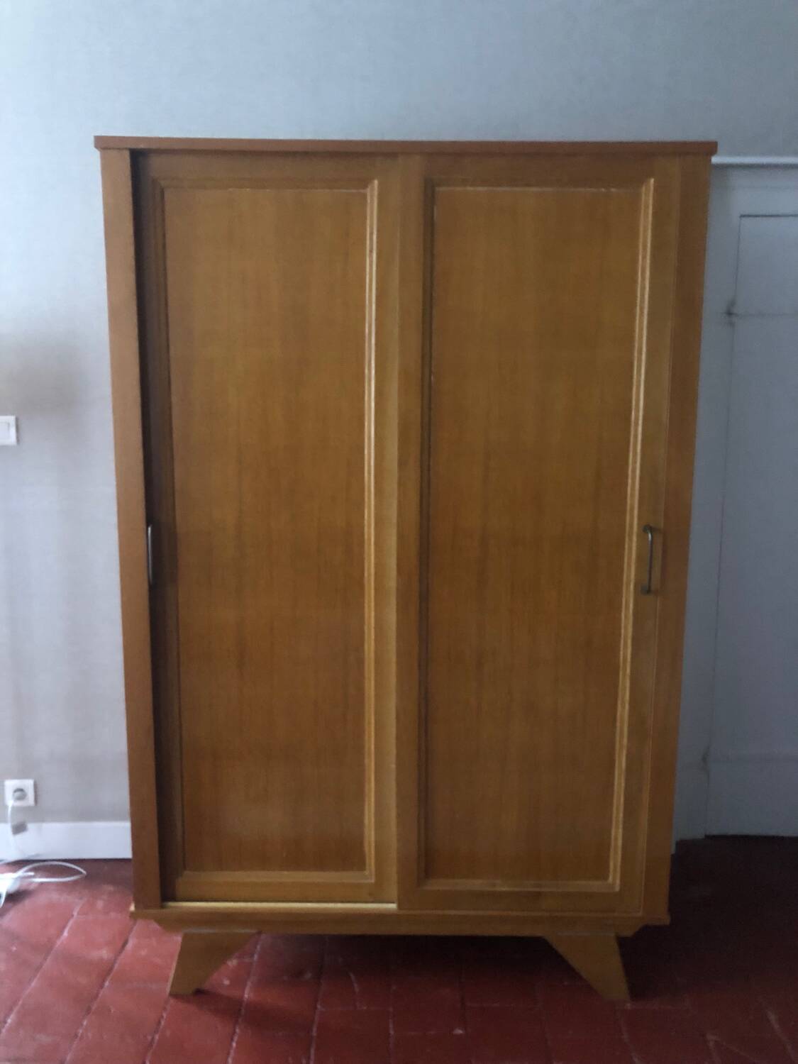 Armoire scandinave vintage