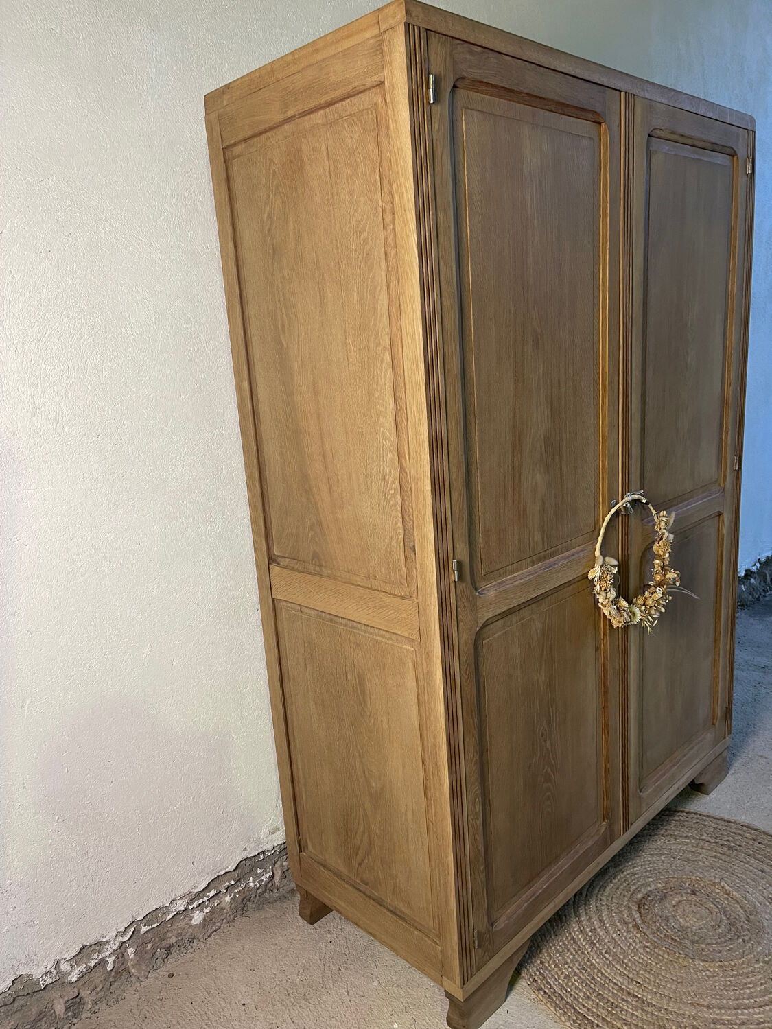 Parisian wardrobe in solid oak