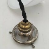 Opaline suspension