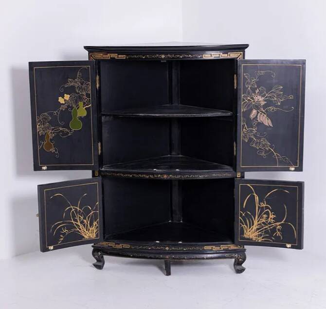Armoire d’angle chinoise du début du XX