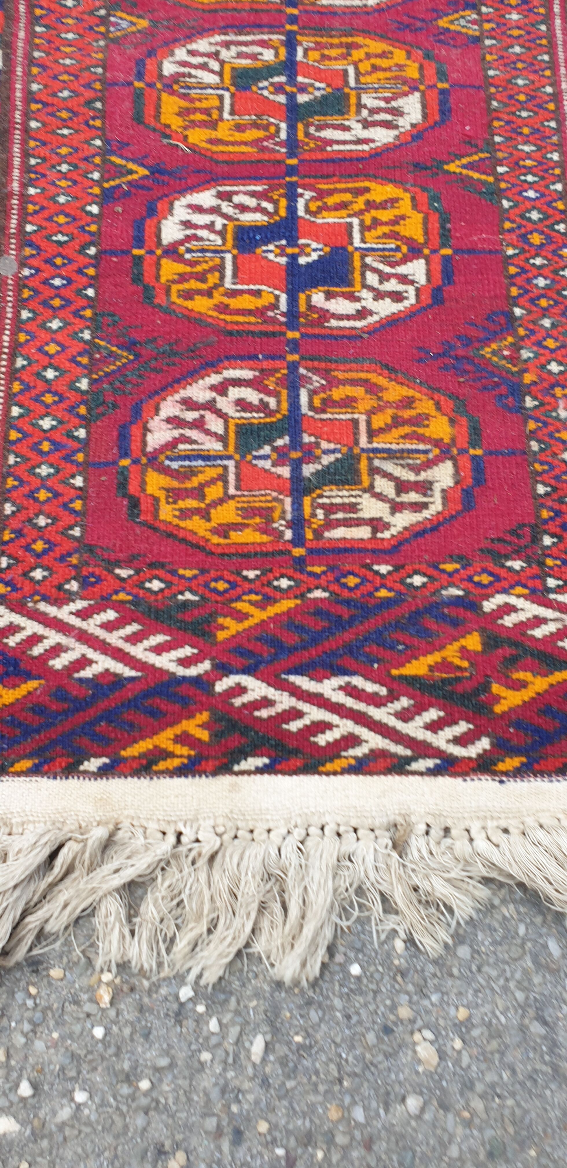 Oriental carpet wool