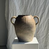 Large beige jar with 2 handles H27