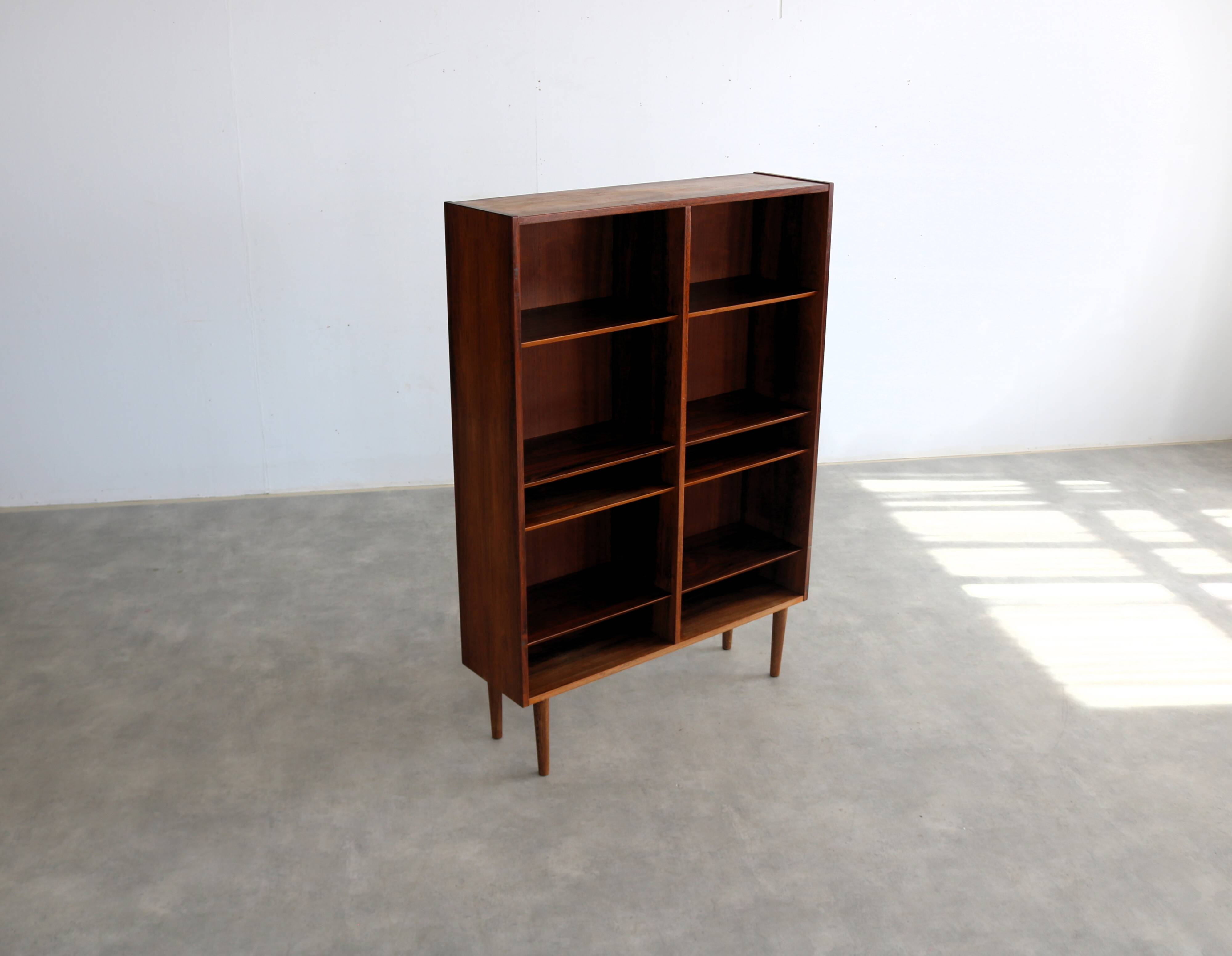 Vintage bookcase | cabinet | 1960s | Hundevad