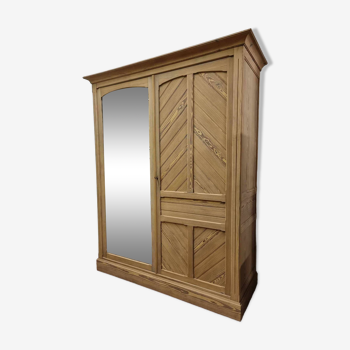 Armoire