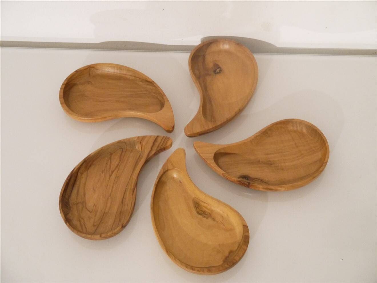 Set of vintage olive wood ramekins from the 1970s.