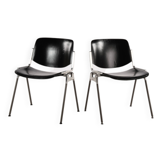 Pair of DSC 106 Castelli chairs