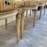 Série de 4 chaises de style Louis XVI ancienne
