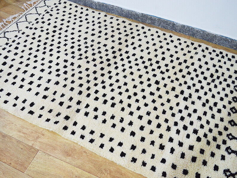 Moroccan berber carpet 252x146cm