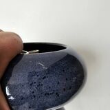 Magnificent blue ceramic flowerpot vase signed (pictogram with identification)