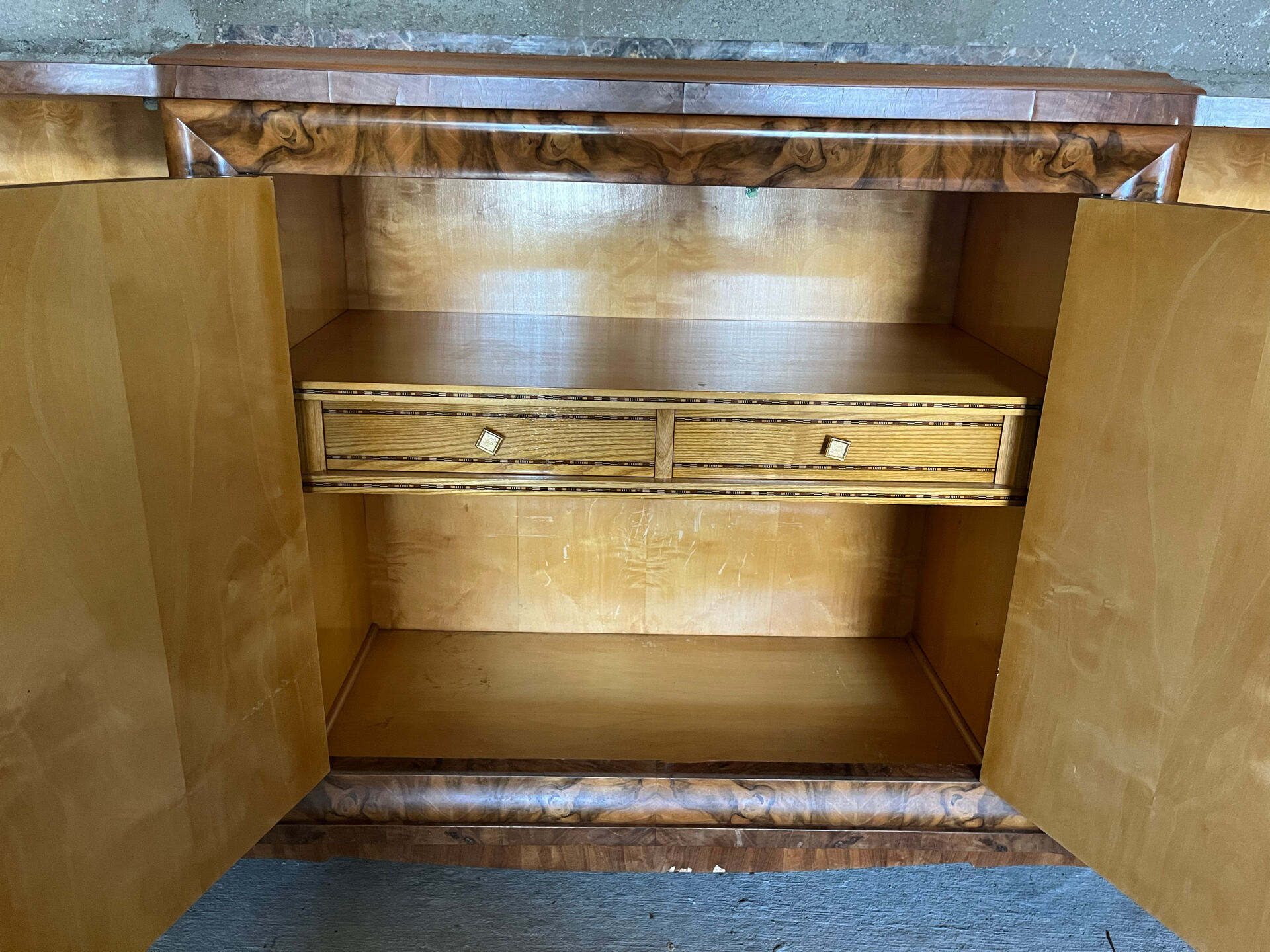 Buffet vintage