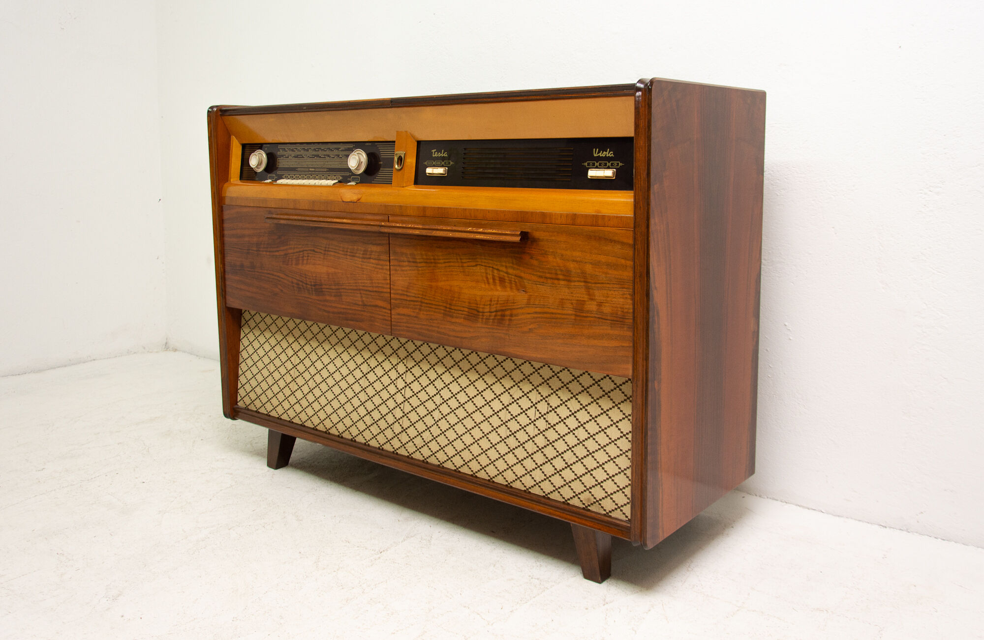 Record player and radio Tesla, Czechoslovakia, 1950