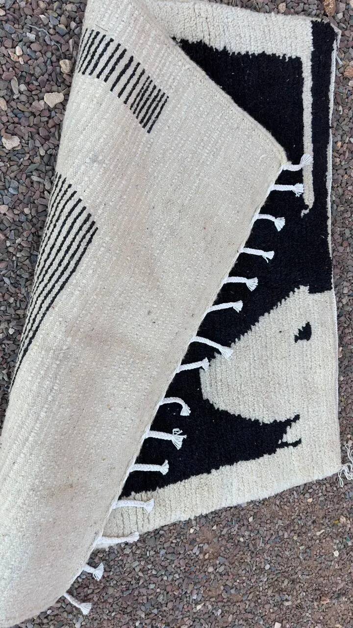 Handmade pure wool Moroccan rug 3x2 m