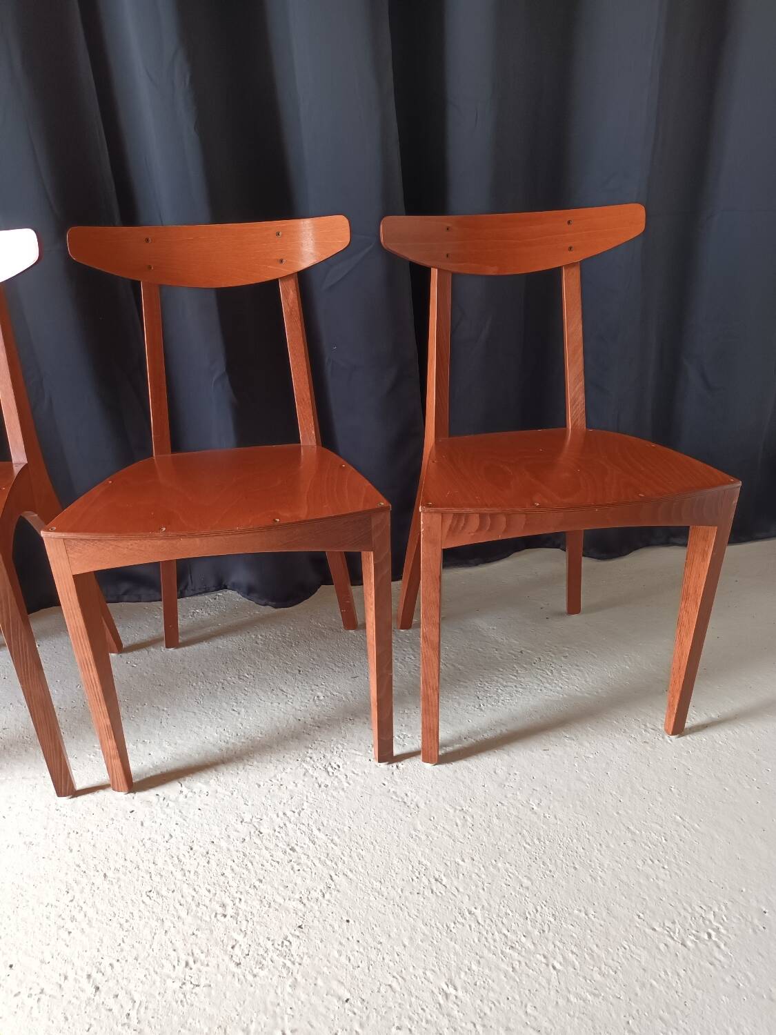 Chaises de Thibault Desombre