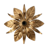 Flowers wall lamp and electrified golden leaf to nine