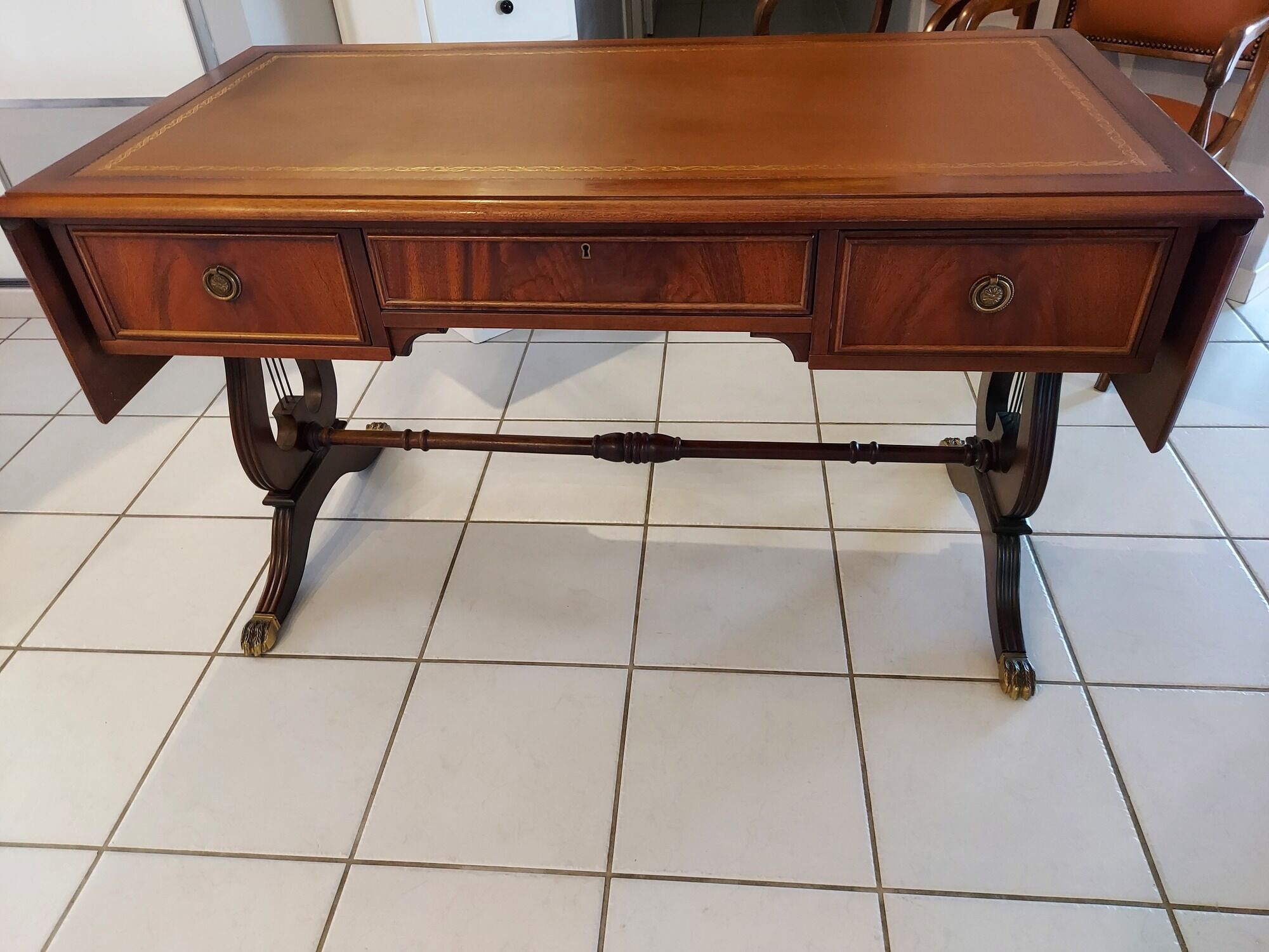 English flap desk and these 2 armchairs early XXeme