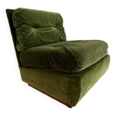 Vintage low armchair in green velvet