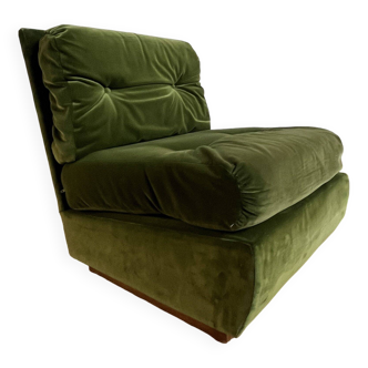 Chauffeuse basse vintage en velours vert