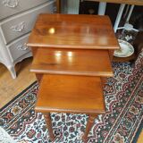 Set de 3 tables gigognes en merisier