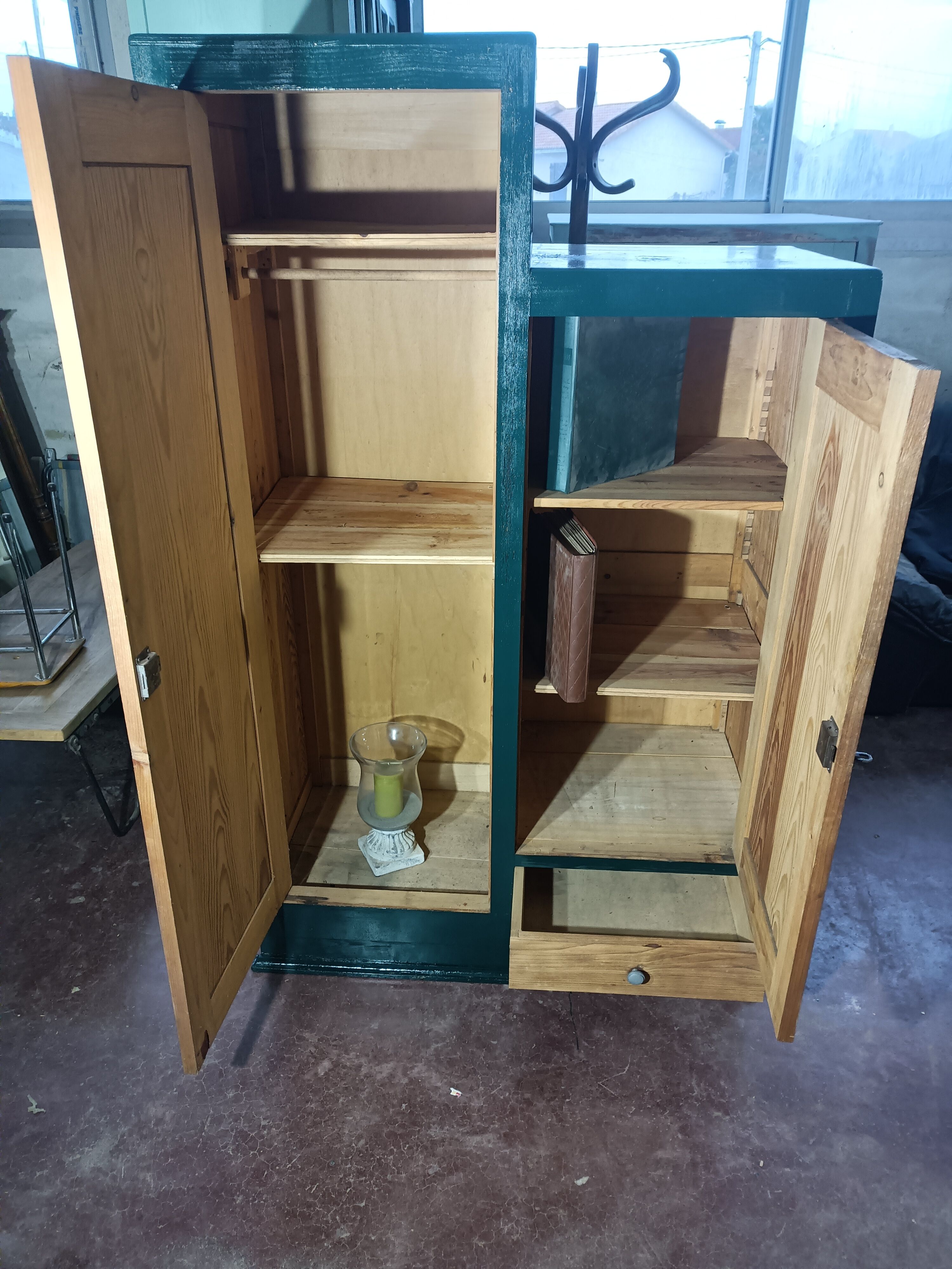 Armoire d'atelier