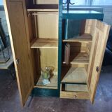 Workshop cabinet