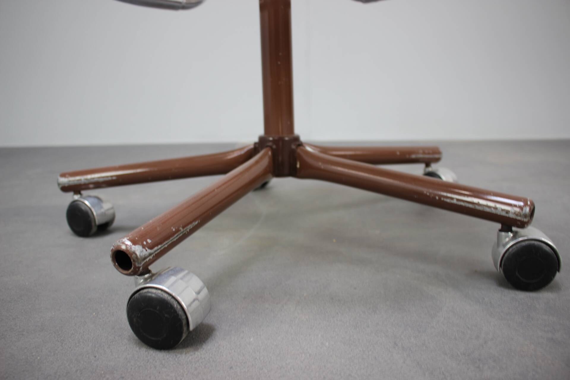 Mid-century Adjustable Industrial Workshop Chair by Kovona, 1980s, czsk