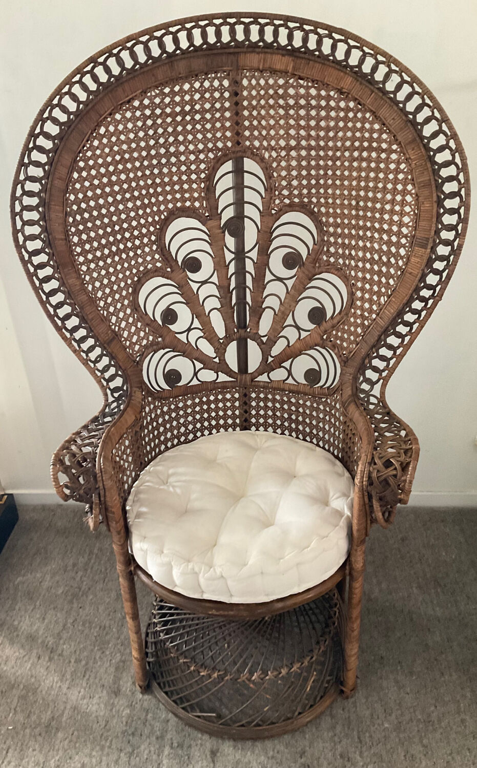 Fauteuil Paon Emmanuelle des années 60