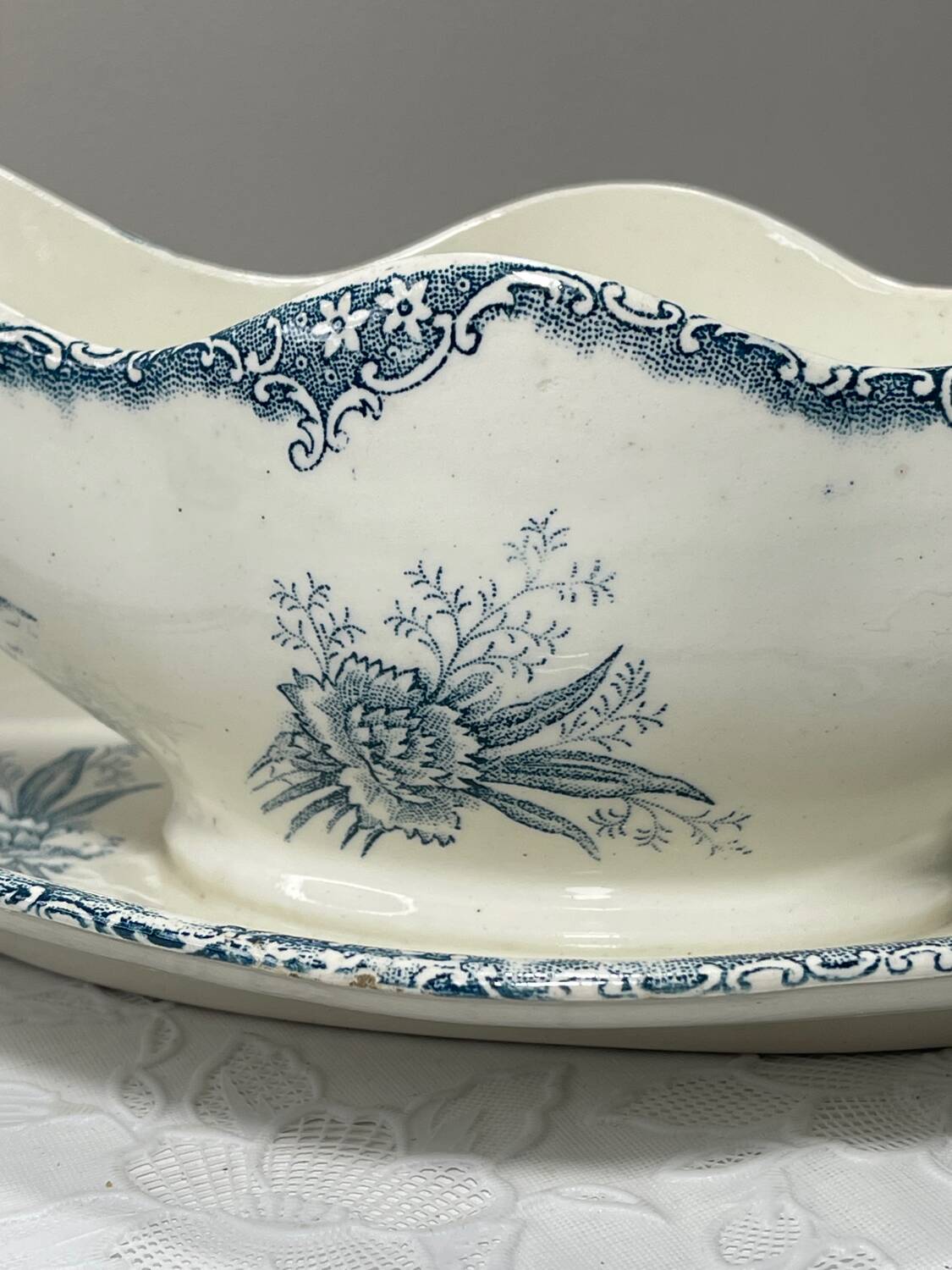 Léon Graves Clairefontaine Sauceboat