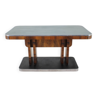 1930s Art Deco Dining Table in Walnut, Czechoslovakia