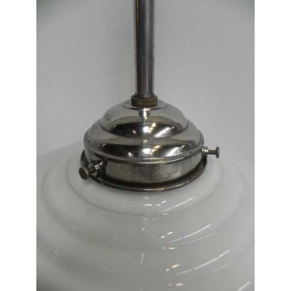 Suspension Deco with white glass sphere