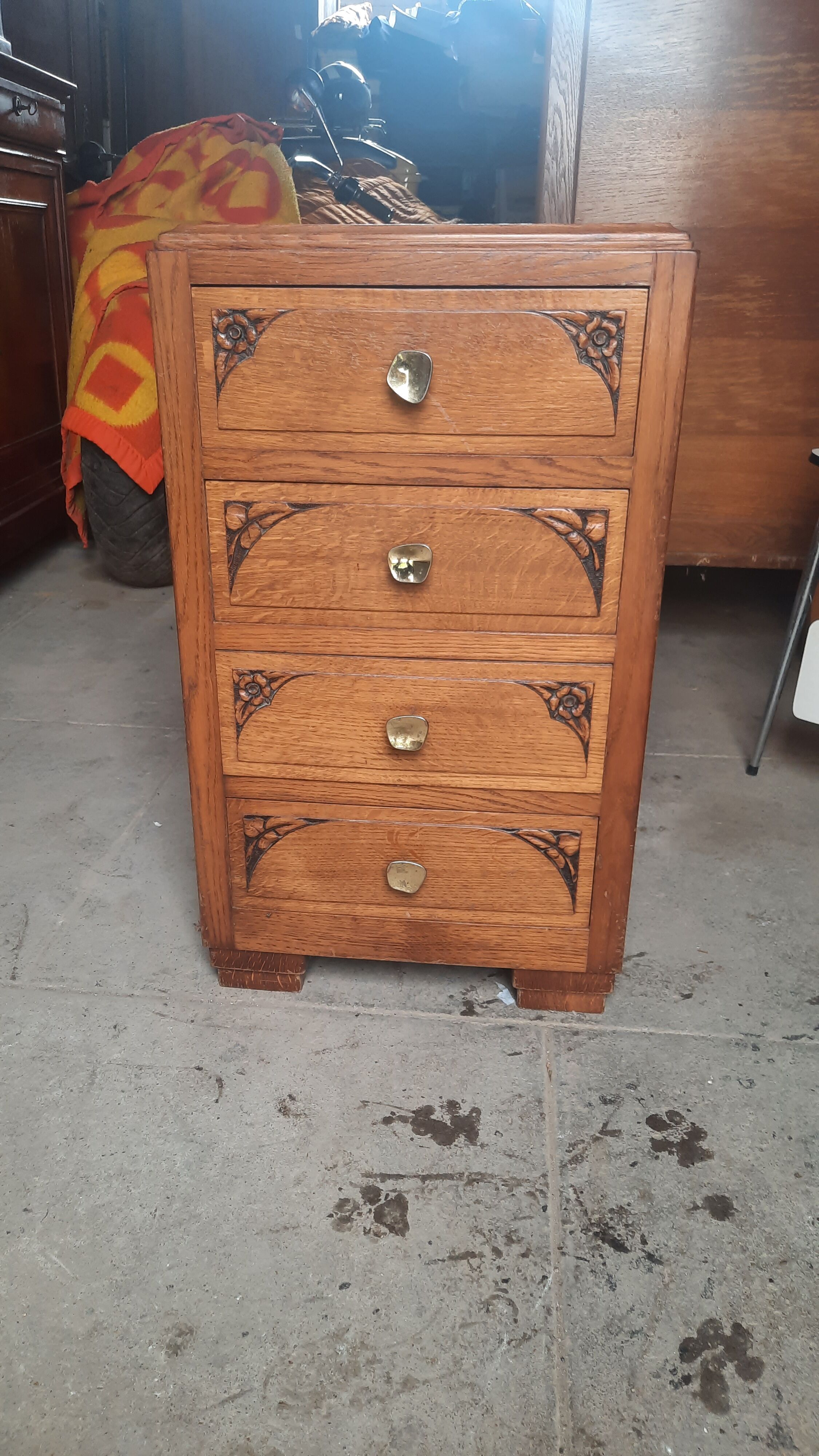 Chifonnier style art déco