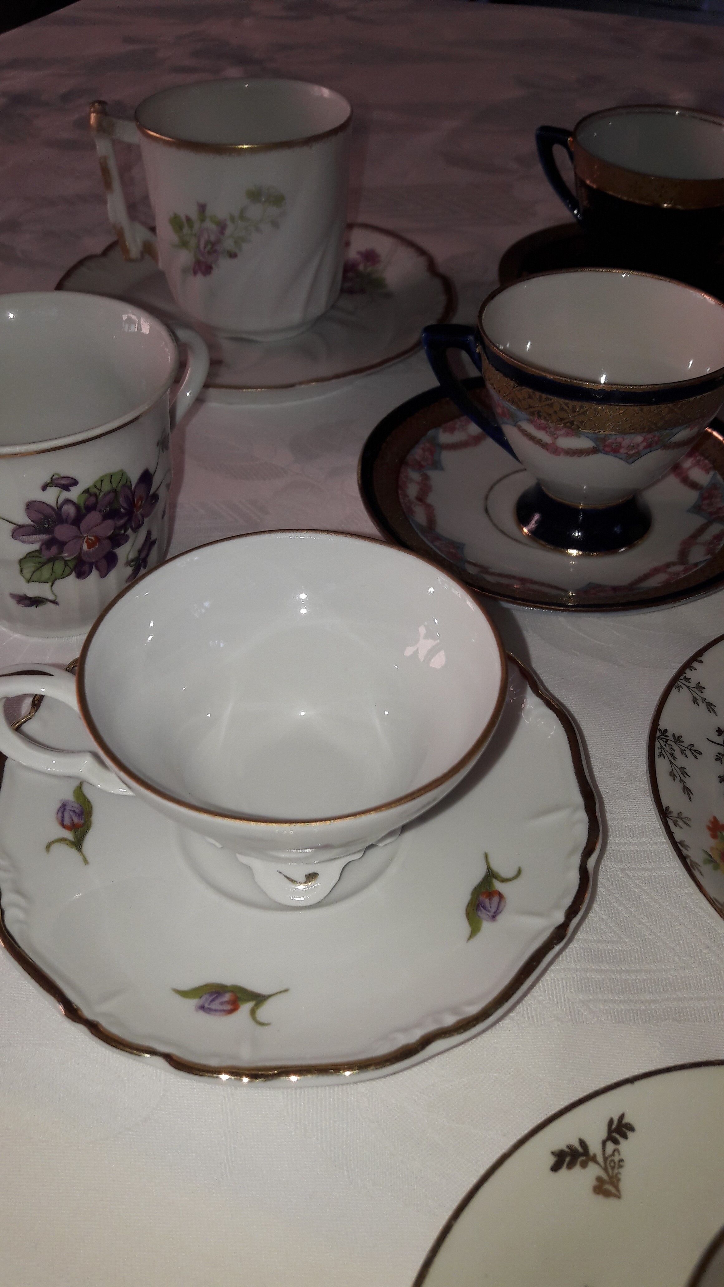 Lot of 23 coffee cups and saucers Old Fine Porcelain