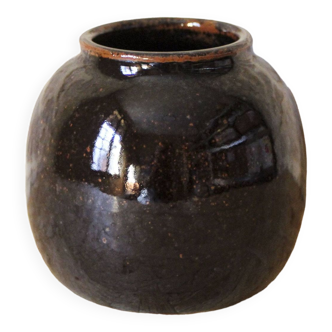 Ulla Jarlov ceramic vase