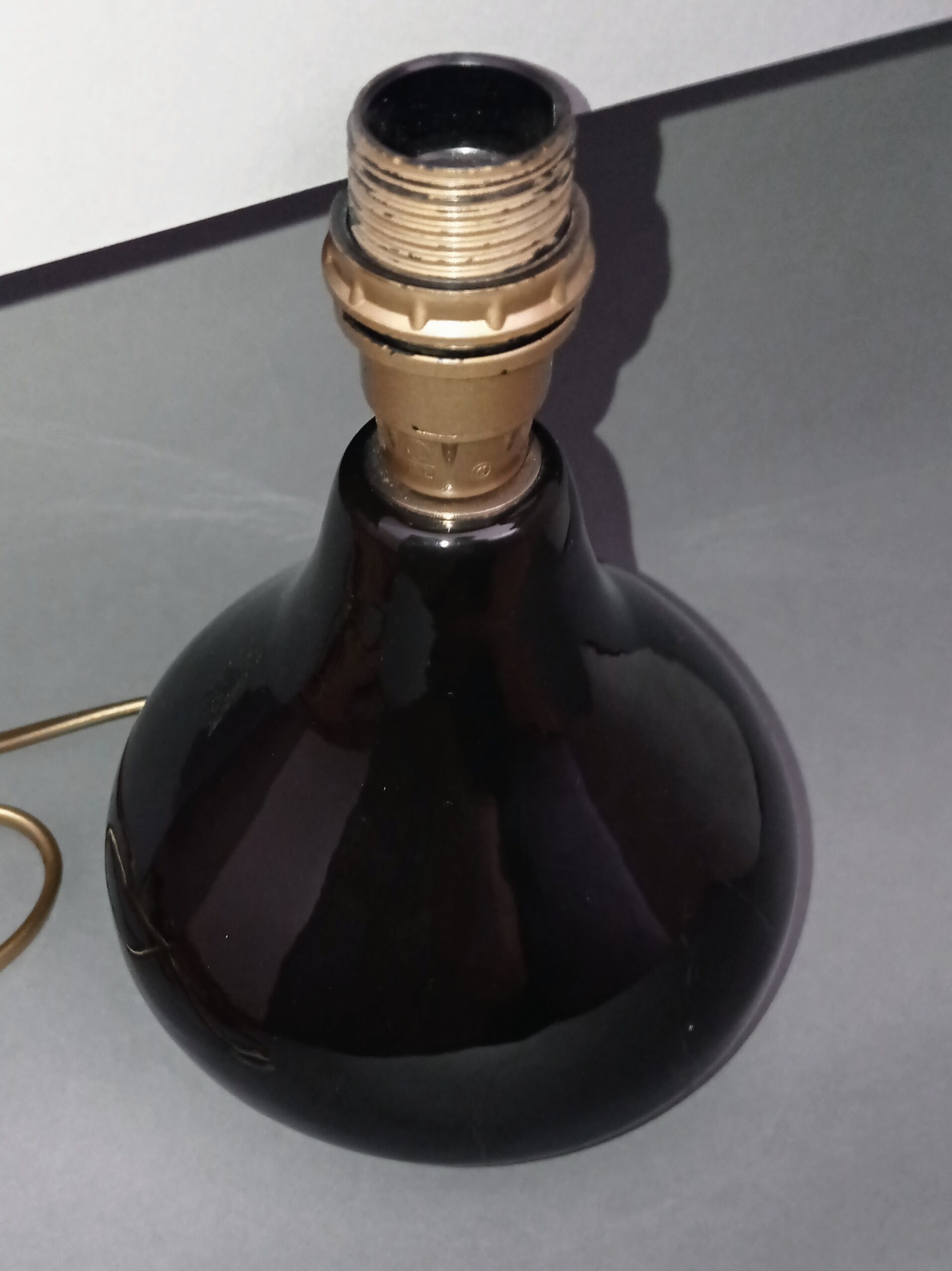 50/60 year ceramic lamp signed