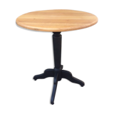 Table oak and black