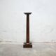 Colonne ancienne en bois