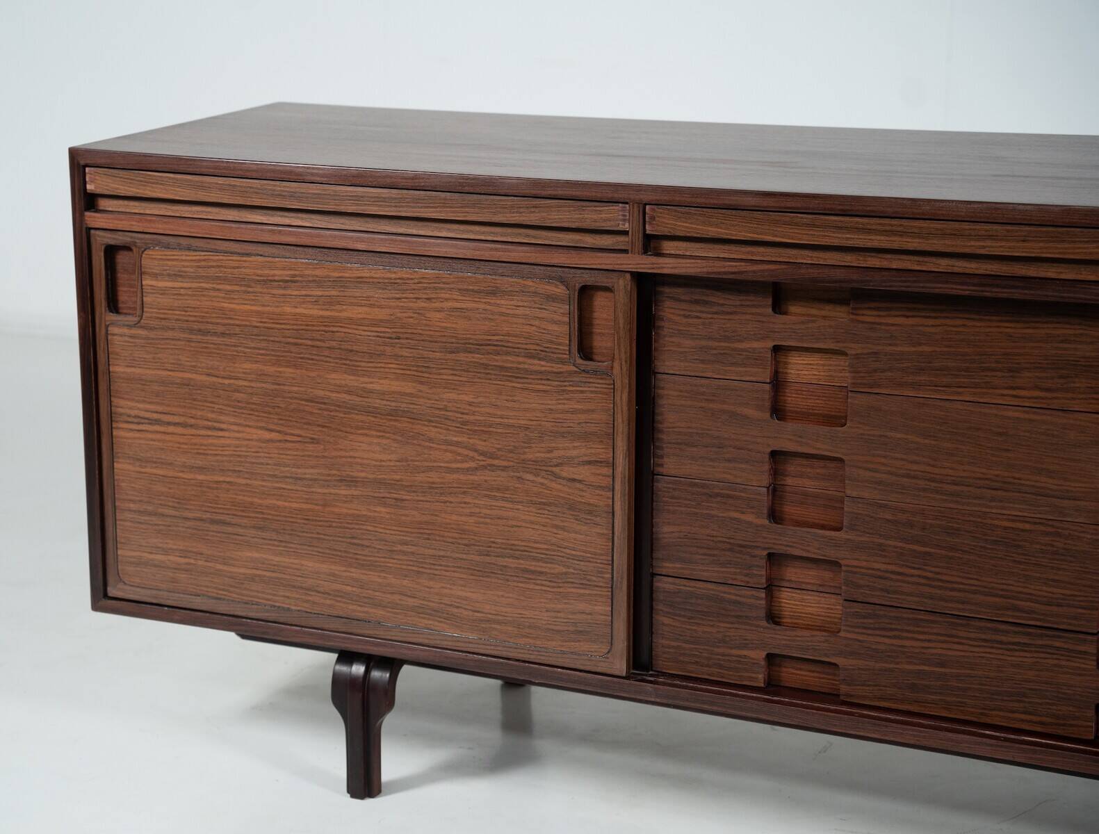 Mid-century modern sideboard by Renato Magri for Cantieri Carugati, 1960s