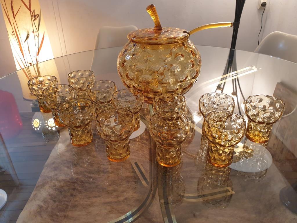 Vintage cocktail service