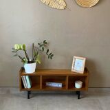 Small vintage sideboard (shallow)