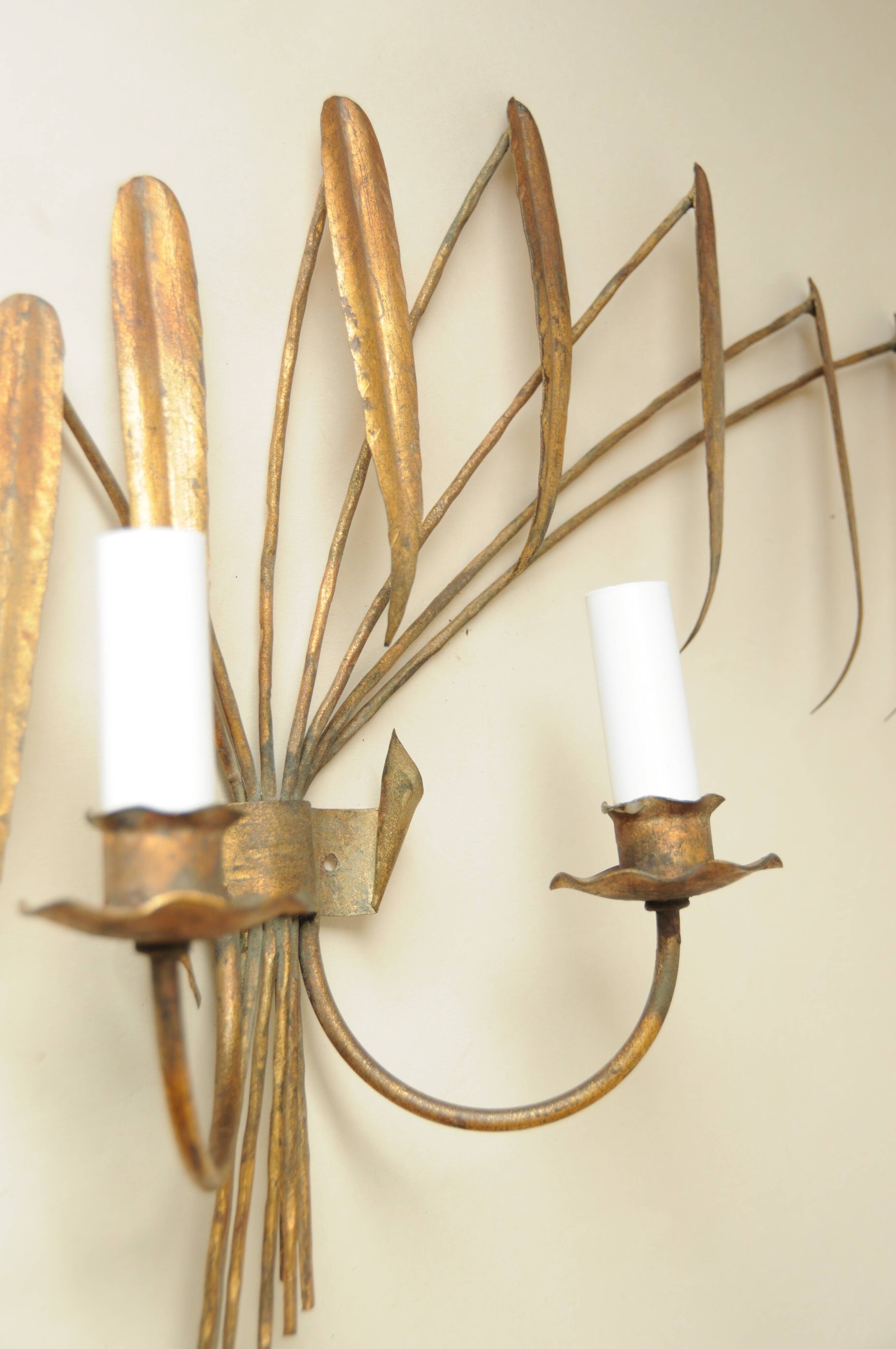Palm Tree Wall Light in Patinated Gold Metal