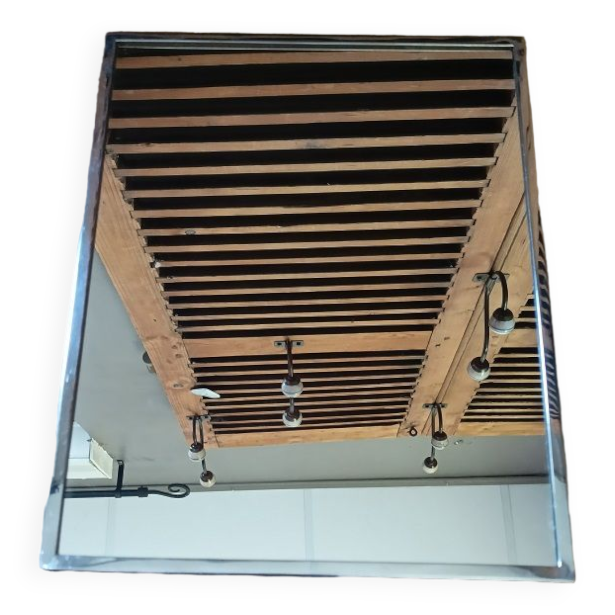 Barber mirror chromed metal surround dp 0823308