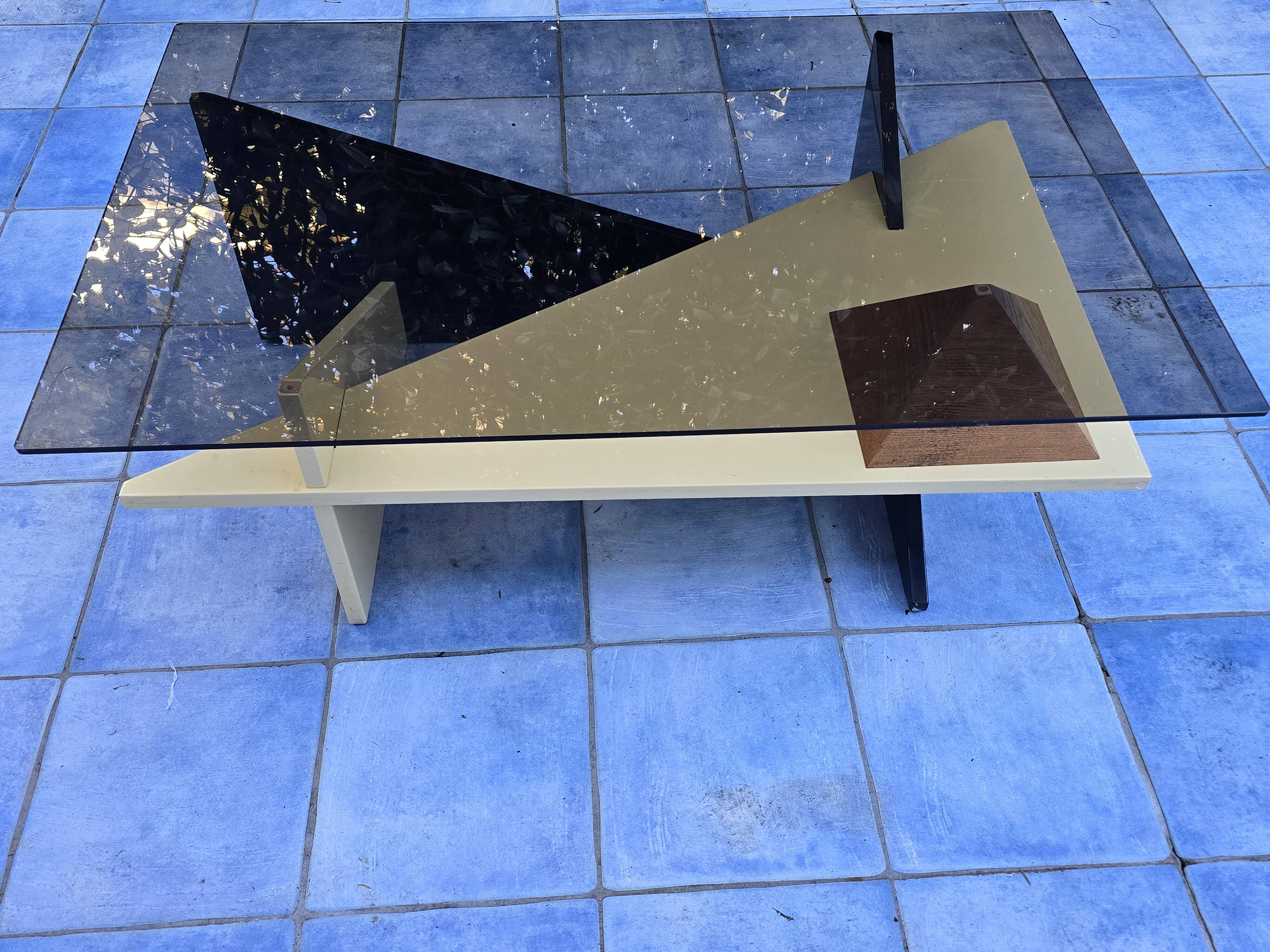 Lacquered medium design coffee table