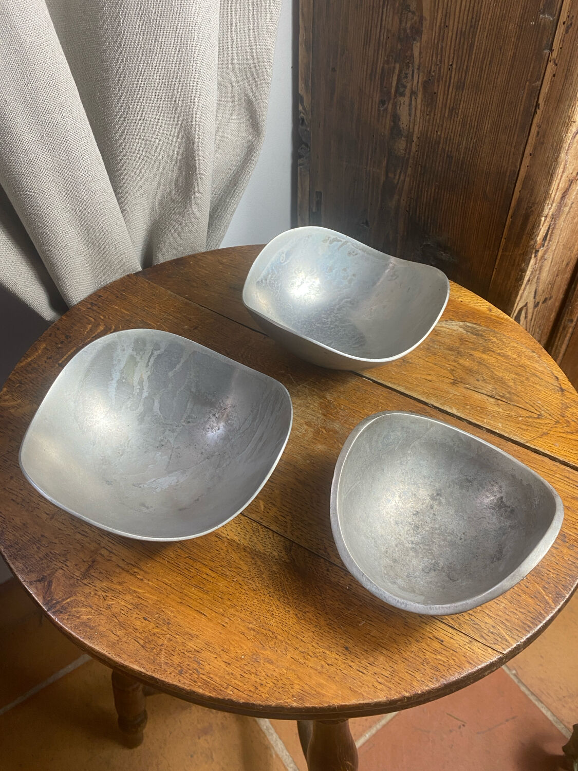 Aluminium catchall tray