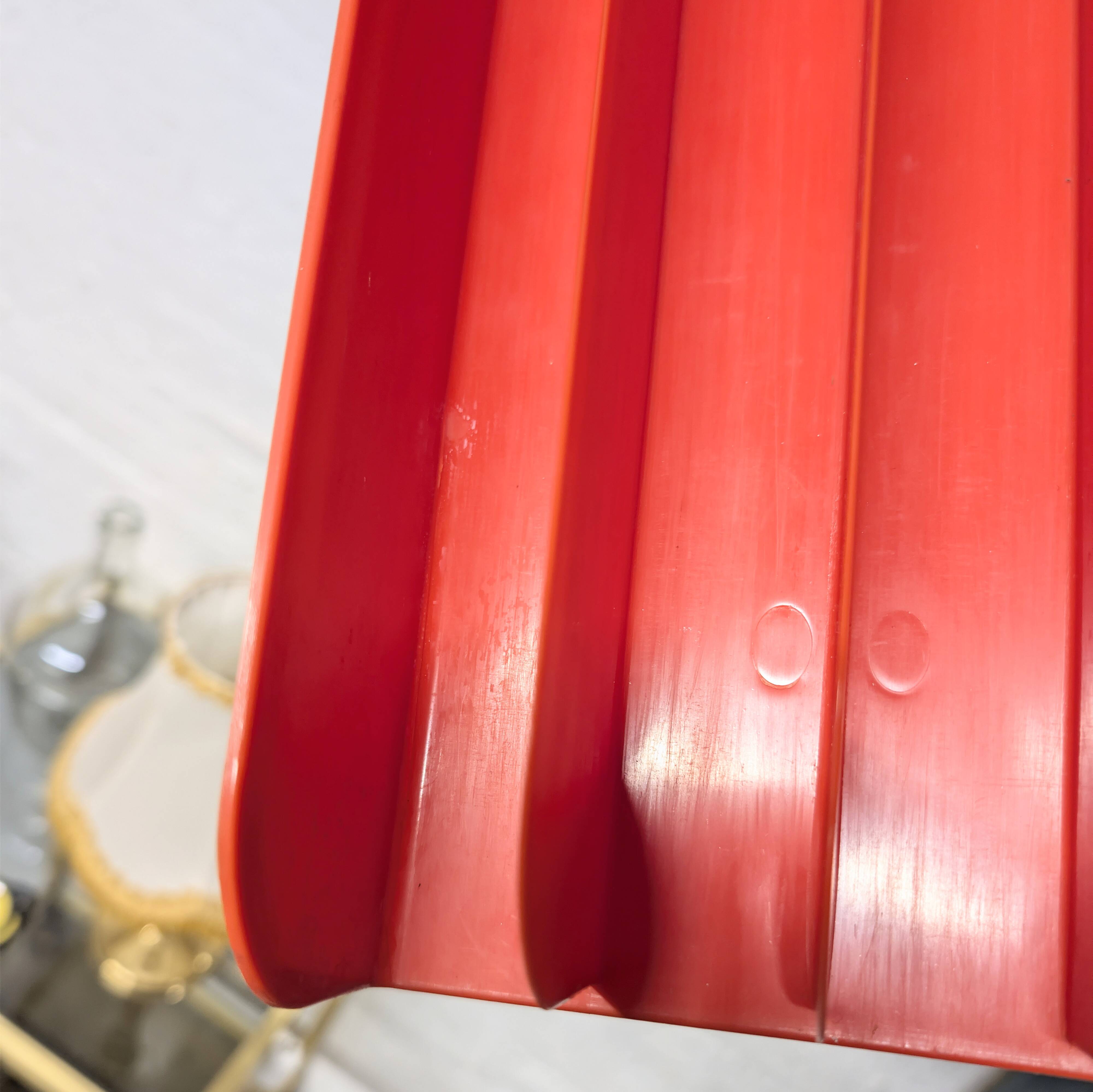 The vintage pop record holder