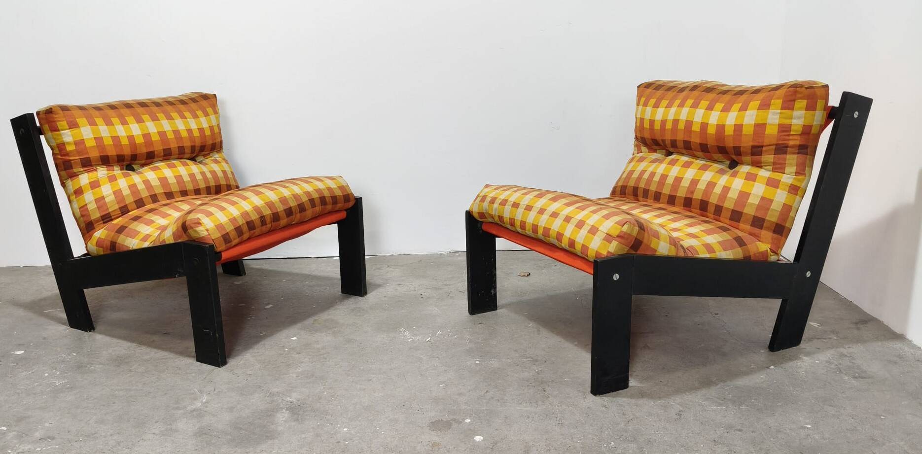 70s lounge chairs