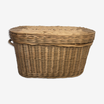 Large wicker chest