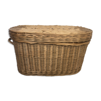 Large wicker chest