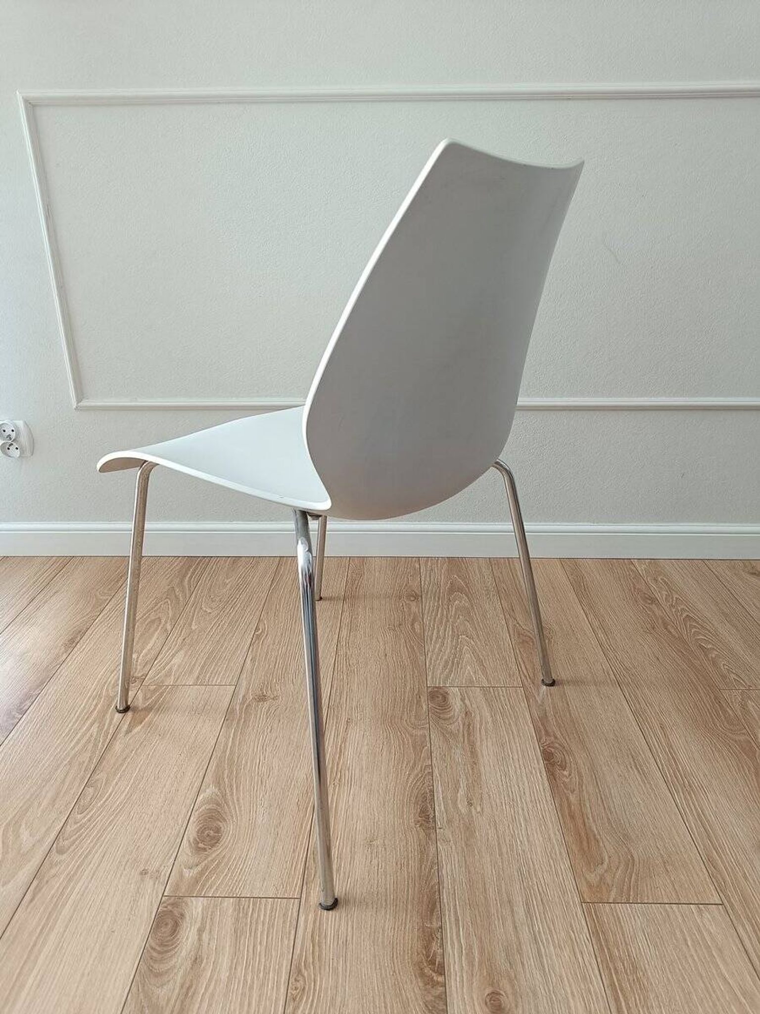 Maui chair by Vico Magistretti for Kartell