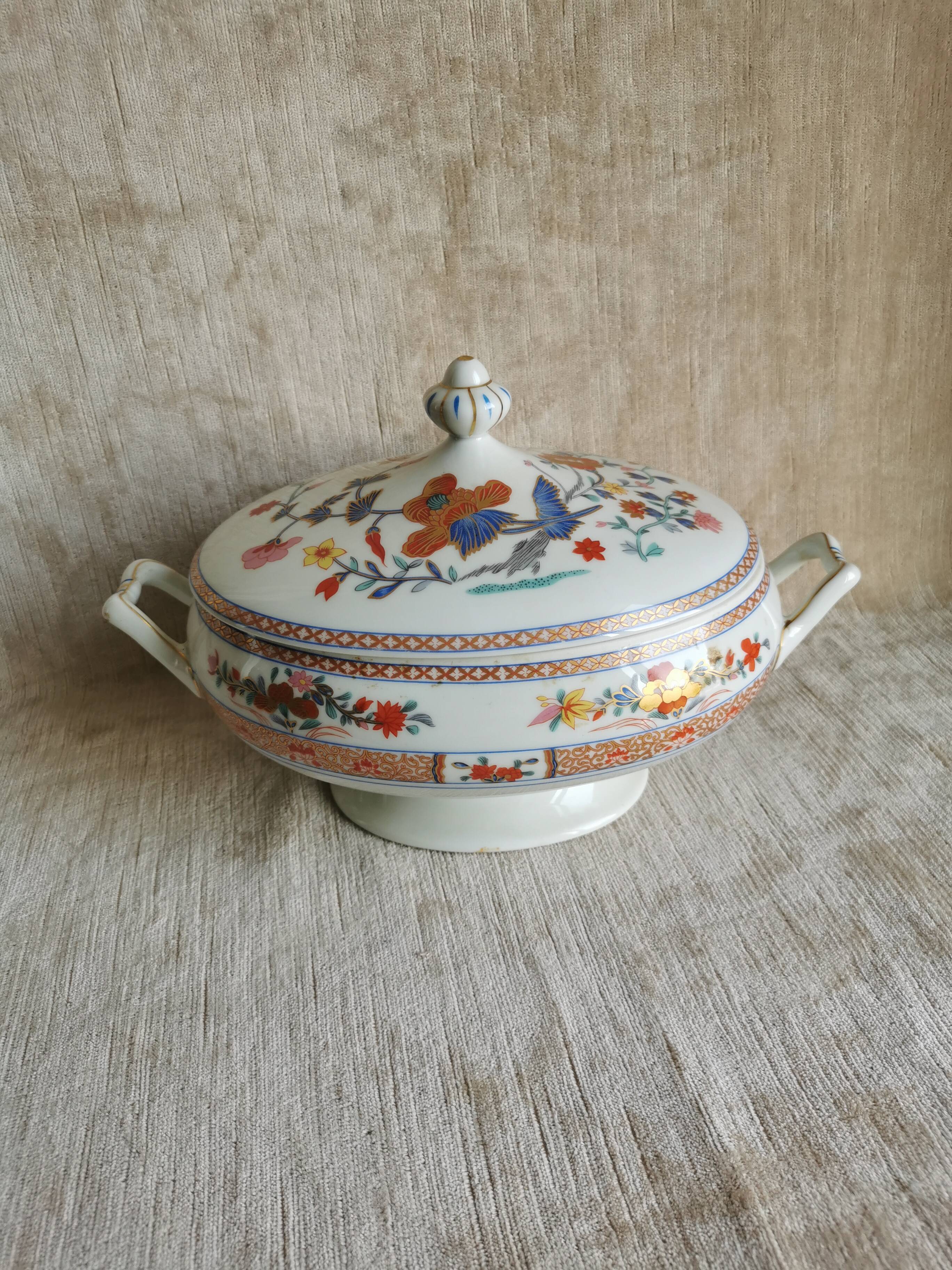 Oval soup pot in Limoges Bernardaud porcelain, Pondicherry model