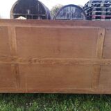 Art Deco banquette in its original condition.
