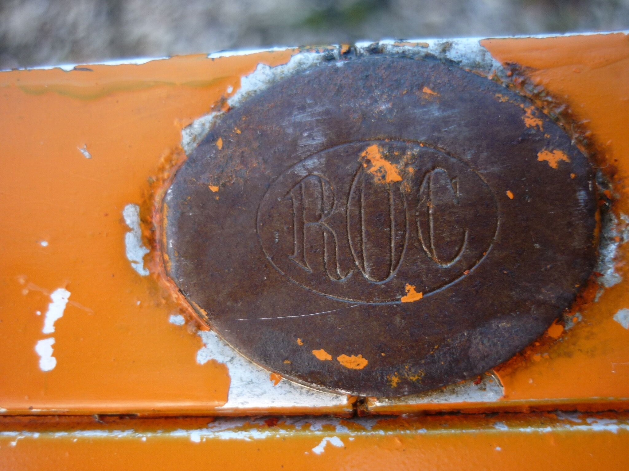 Table with extensions in wood and aluminum, ROC + 1 chair from the 50s